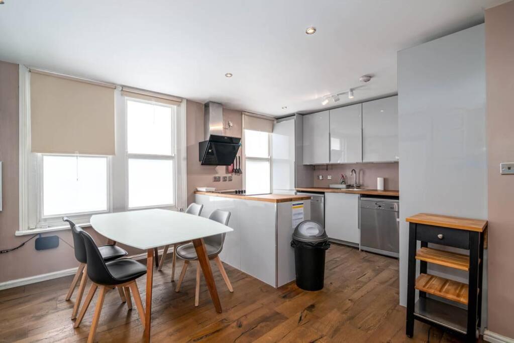 Luxury Apartment Located Near Marble Arch & Baker Street Лондон Екстериор снимка